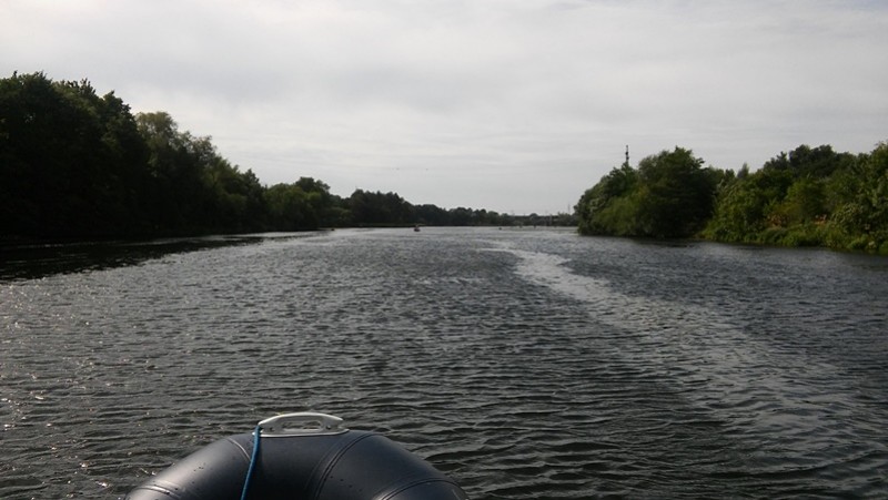 Gdzie można pływać na łodzi motorowej i skuterze wodnym